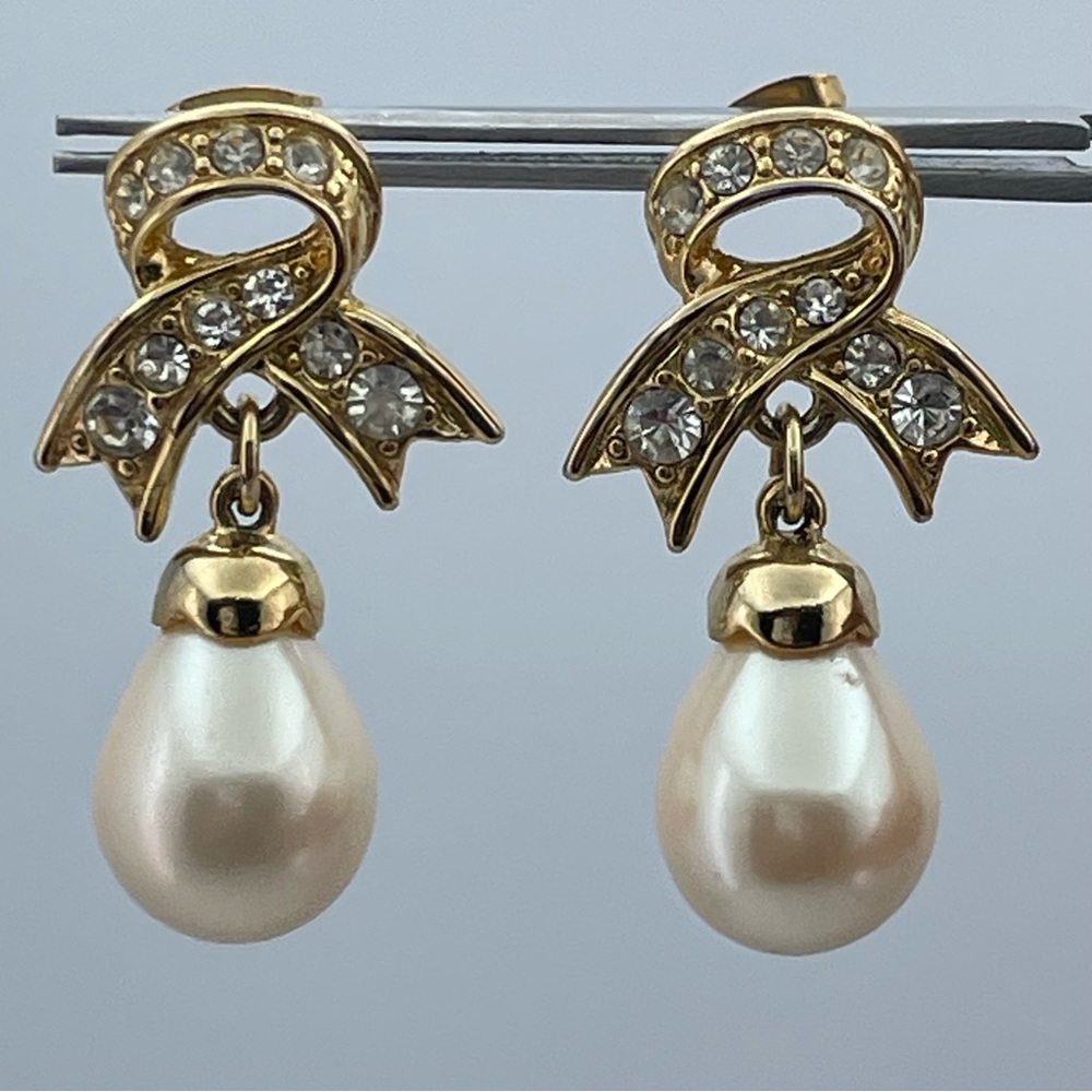 Vintage-Inspired Crystal Ribbon & Pearl Drop Earrings